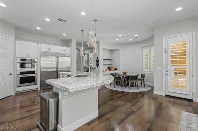 7009 Connor Cove Street, Las Vegas, NV 89118
