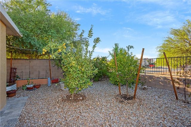 7009 Connor Cove Street, Las Vegas, NV 89118