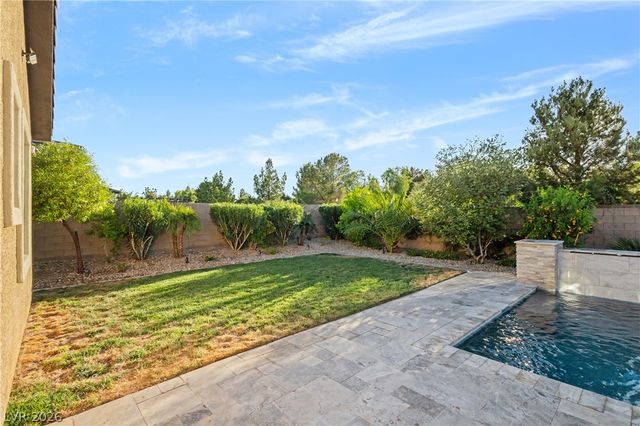 7009 Connor Cove Street, Las Vegas, NV 89118