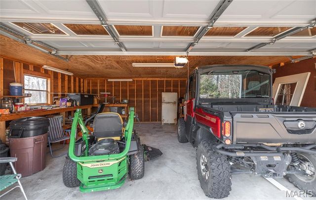 59723 Highway 21, Ellington, MO 63638