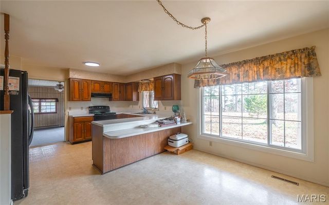 59723 Highway 21, Ellington, MO 63638