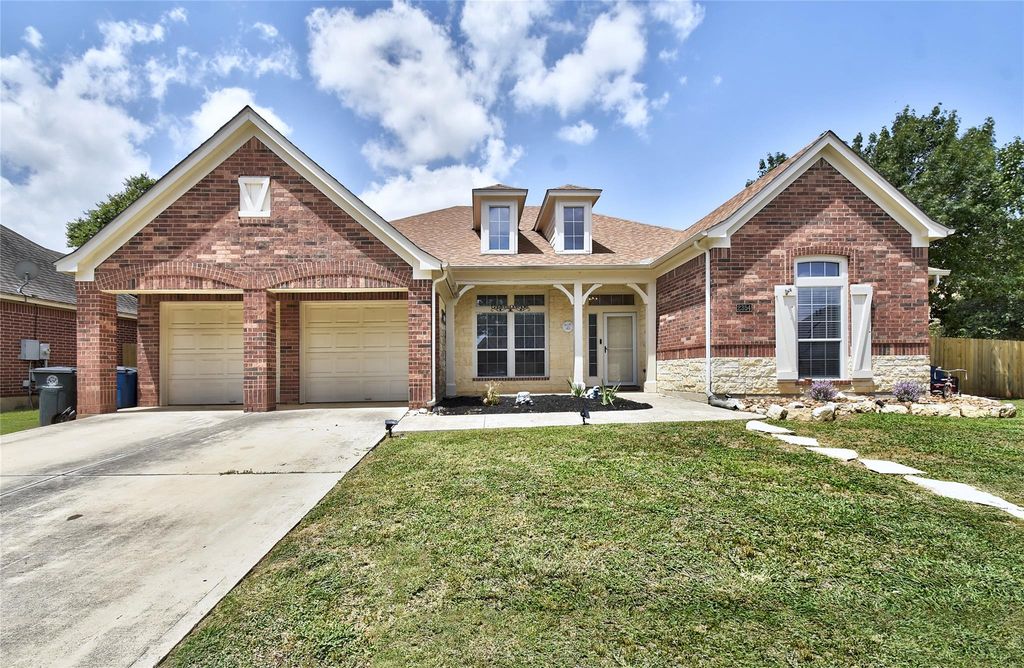2354 Oak Pebble, New Braunfels, TX 78132