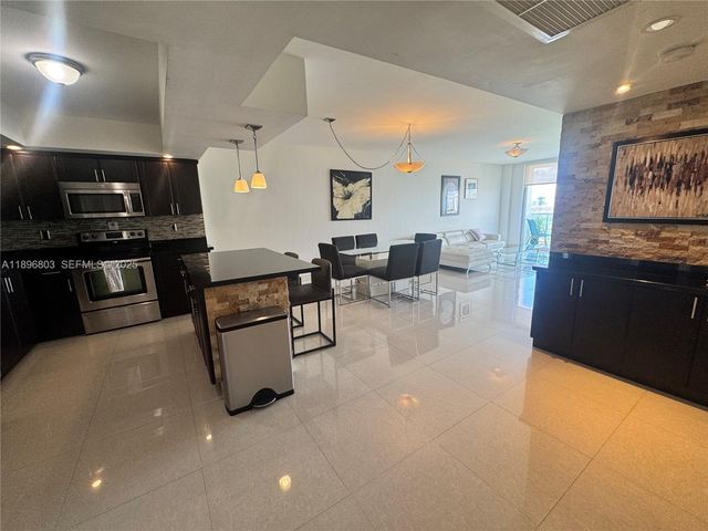 19370 Collins Avenue 1520, Sunny Isles Beach, FL 33160