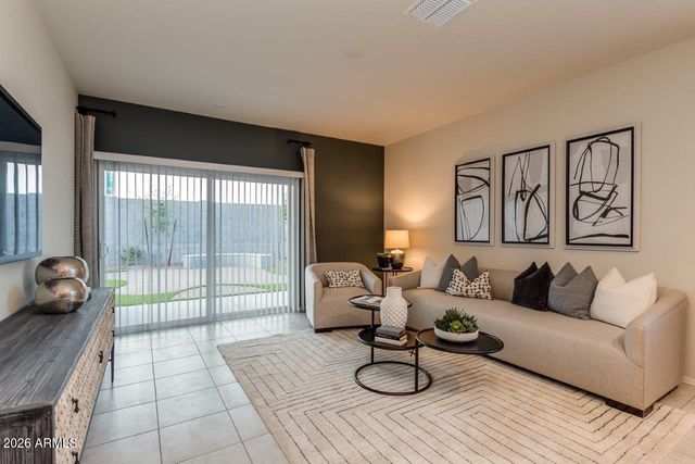 5442 E Cinder Lane, San Tan Valley, AZ 85140