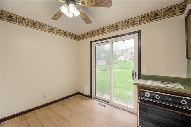 823 Englewood Street, Lansing, KS 66043