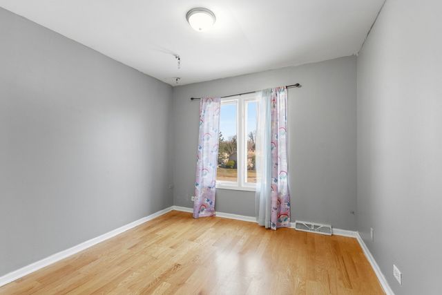 3 REVERE Court, Bolingbrook, IL 60440