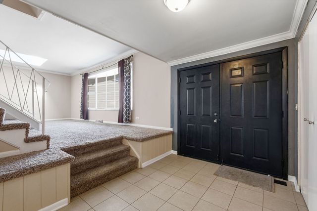 3 REVERE Court, Bolingbrook, IL 60440