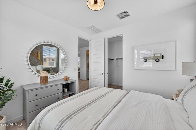 10207 E ULYSSES Avenue, Mesa, AZ 85212