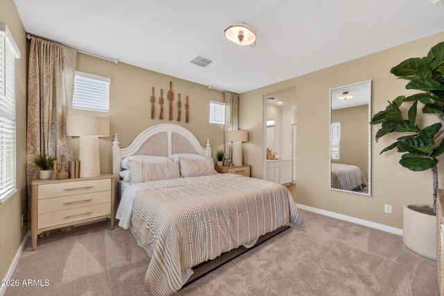10207 E ULYSSES Avenue, Mesa, AZ 85212