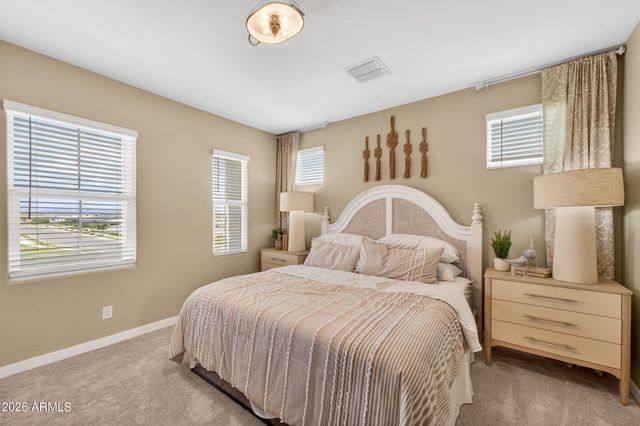 10207 E ULYSSES Avenue, Mesa, AZ 85212