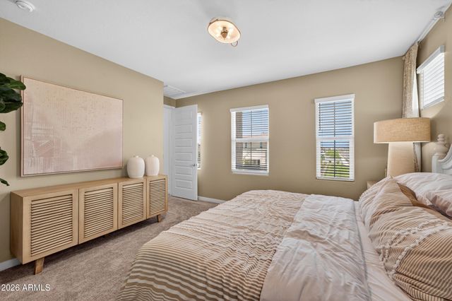 10207 E ULYSSES Avenue, Mesa, AZ 85212