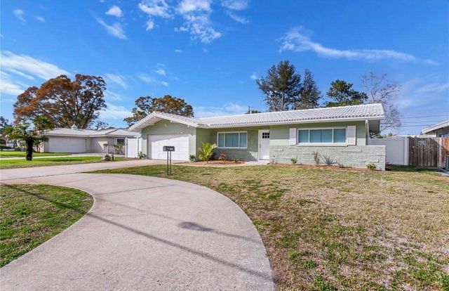 2036 NURSERY ROAD, Clearwater, FL 33764