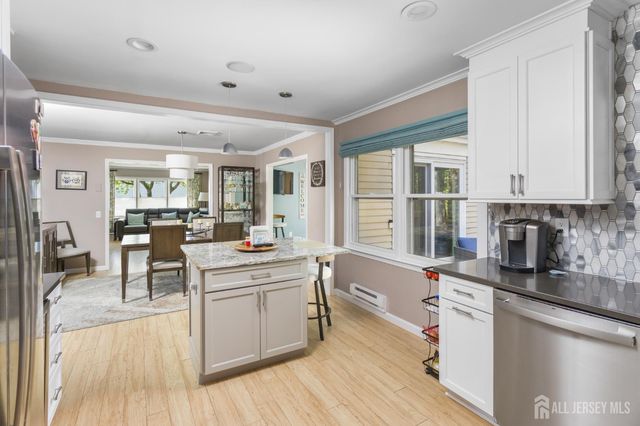 678 yarborough Way A, Monroe, NJ 08831