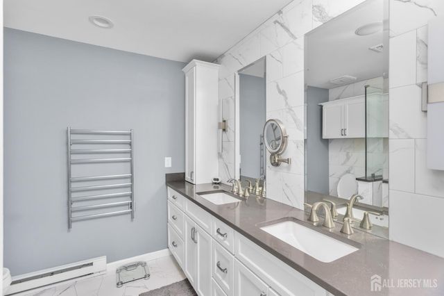 678 yarborough Way A, Monroe, NJ 08831