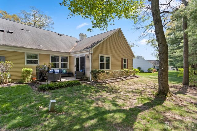 678 yarborough Way A, Monroe, NJ 08831