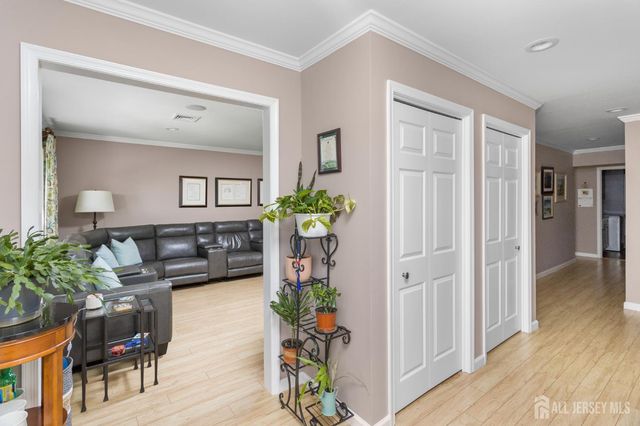 678 yarborough Way A, Monroe, NJ 08831