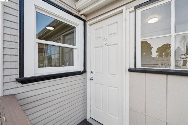 2923 Wheeler St, Berkeley, CA 94705