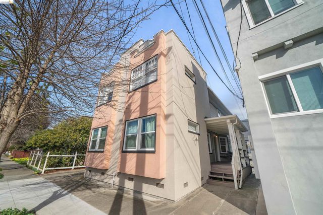 2923 Wheeler St, Berkeley, CA 94705