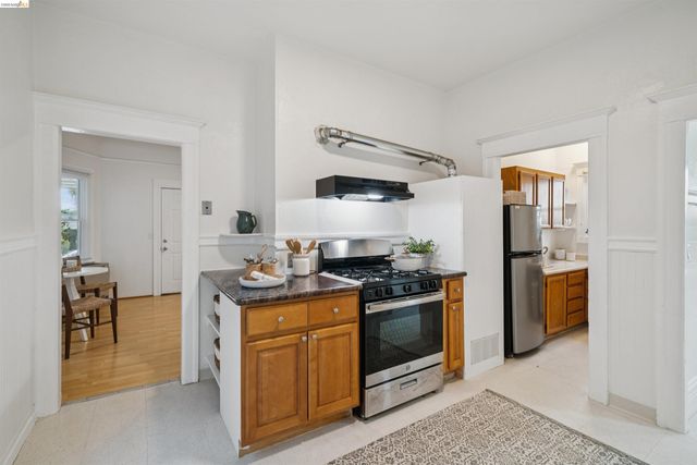 2923 Wheeler St, Berkeley, CA 94705