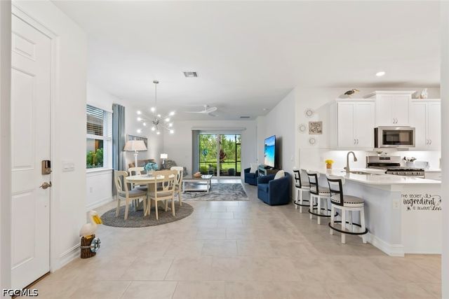 16974 Hawk CT, Punta Gorda, FL 33982