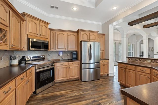 166 Freedom Lane, Commerce, GA 30530