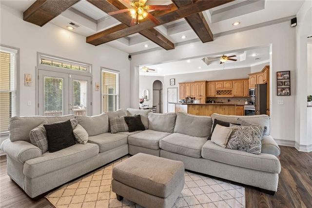 166 Freedom Lane, Commerce, GA 30530