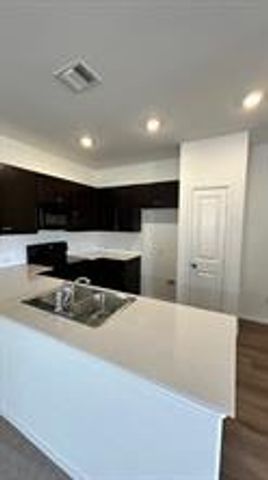 637 The Ugly WAY, Jarrell, TX 76537