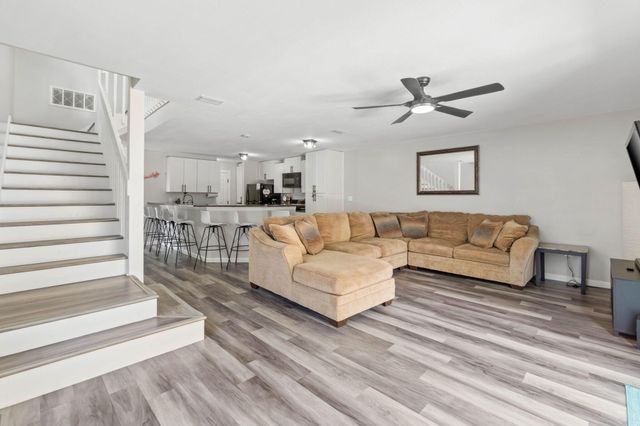 6918 Sea Turtle Circle, Navarre, FL 32566