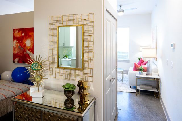 6000 Gaston Avenue 214, Dallas, TX 75214