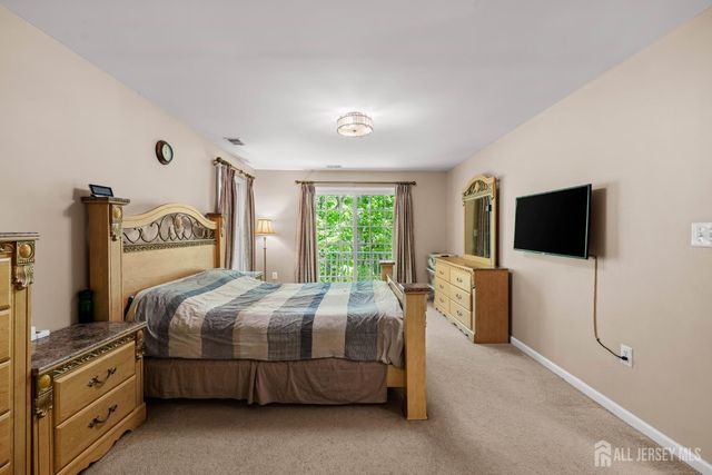 34 Amber Drive, Old Bridge, NJ 08857