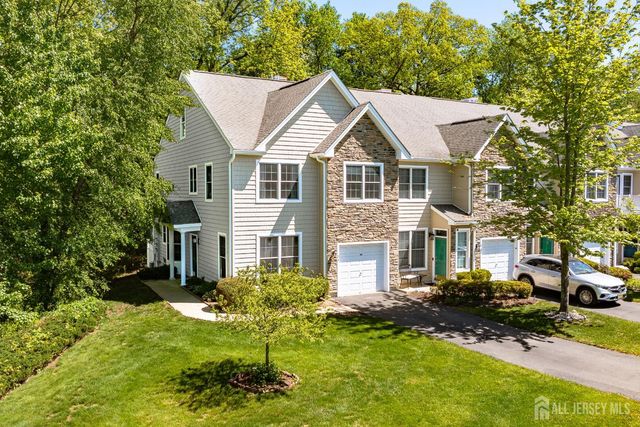 34 Amber Drive, Old Bridge, NJ 08857