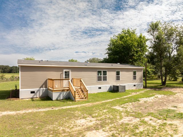 310 Michelle Street, Eutawville, SC 29048