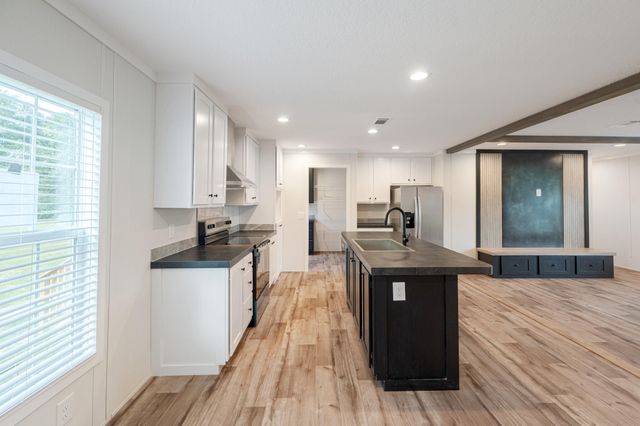310 Michelle Street, Eutawville, SC 29048