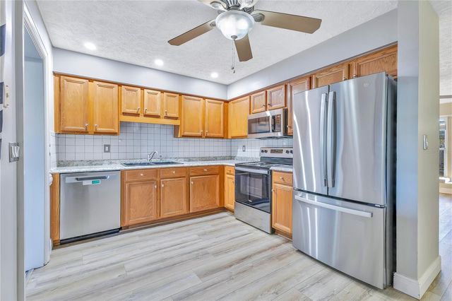 212-214 TENNESSEE AVENUE, St Cloud, FL 34769