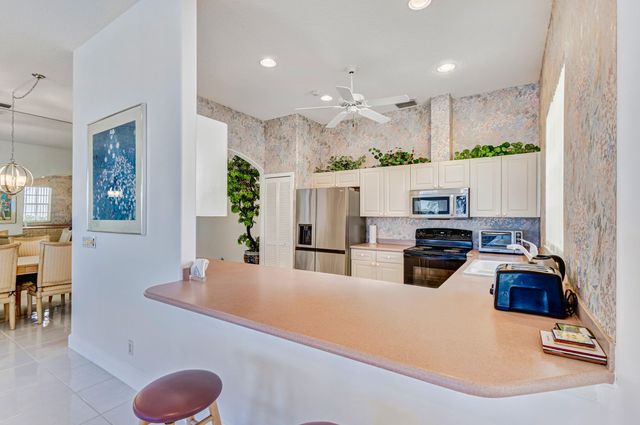 919 Augusta Pointe Drive, Palm Beach Gardens, FL 33418