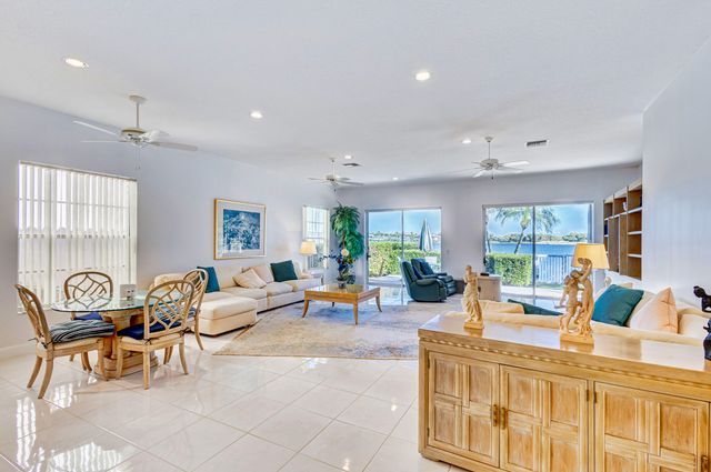 919 Augusta Pointe Drive, Palm Beach Gardens, FL 33418