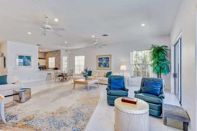 919 Augusta Pointe Drive, Palm Beach Gardens, FL 33418