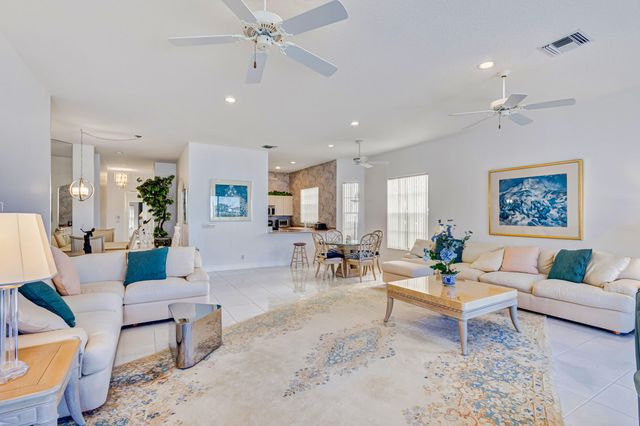 919 Augusta Pointe Drive, Palm Beach Gardens, FL 33418