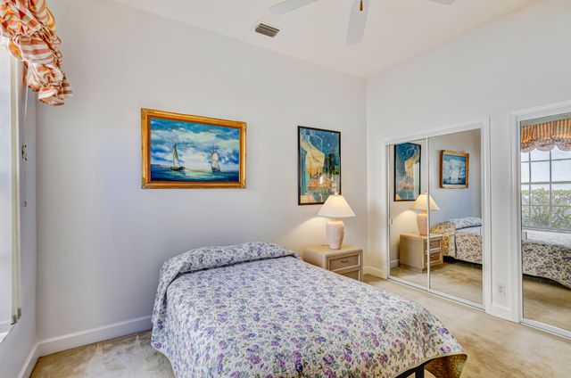 919 Augusta Pointe Drive, Palm Beach Gardens, FL 33418