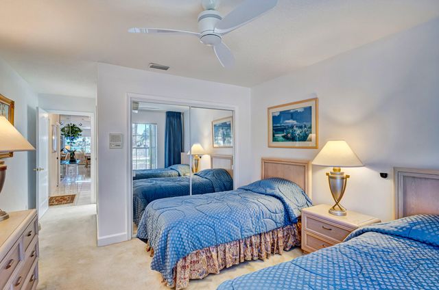 919 Augusta Pointe Drive, Palm Beach Gardens, FL 33418