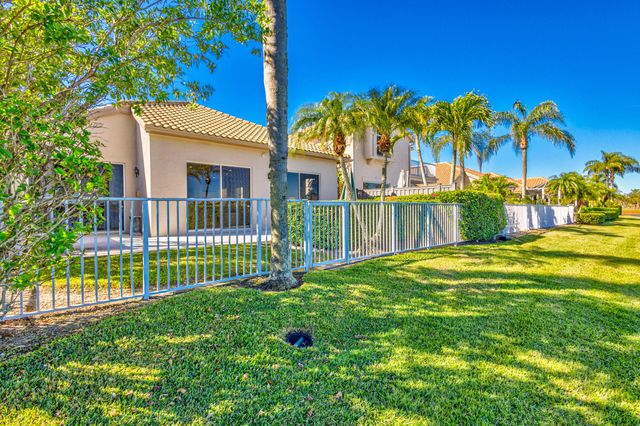 919 Augusta Pointe Drive, Palm Beach Gardens, FL 33418