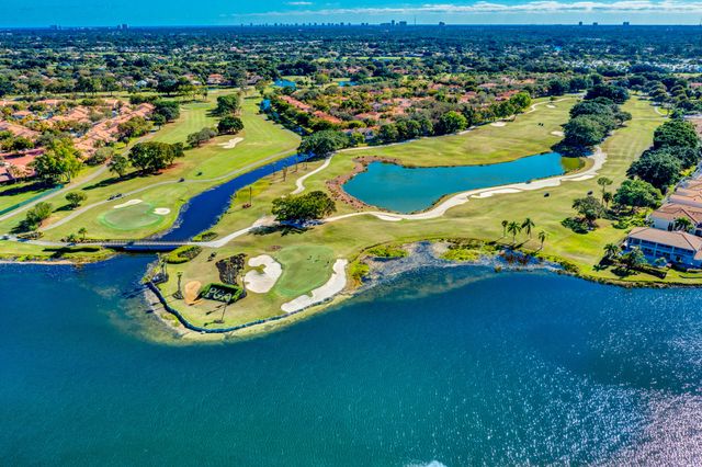 919 Augusta Pointe Drive, Palm Beach Gardens, FL 33418