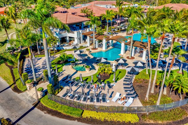 919 Augusta Pointe Drive, Palm Beach Gardens, FL 33418