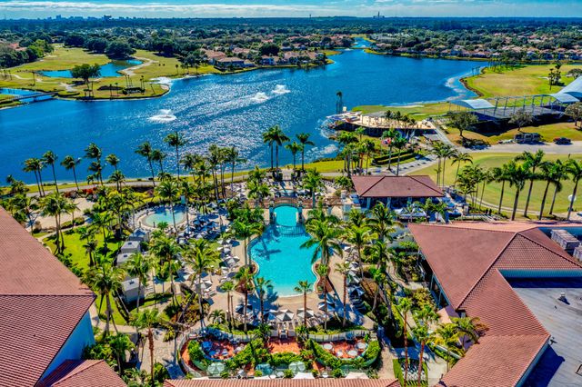 919 Augusta Pointe Drive, Palm Beach Gardens, FL 33418