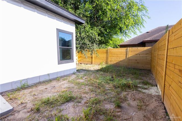 721 W 25th Street, Mission, TX 78574