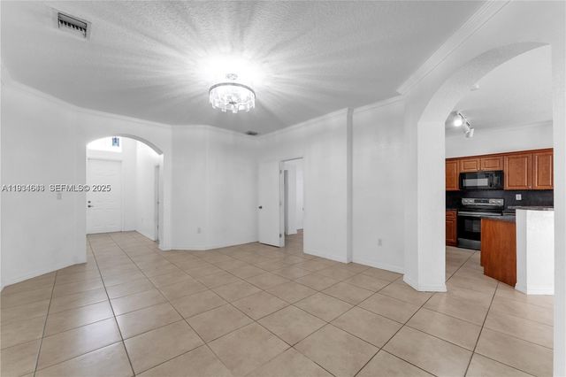 15519 SW 182nd Ln, Miami, FL 33187