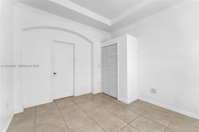 15519 SW 182nd Ln, Miami, FL 33187