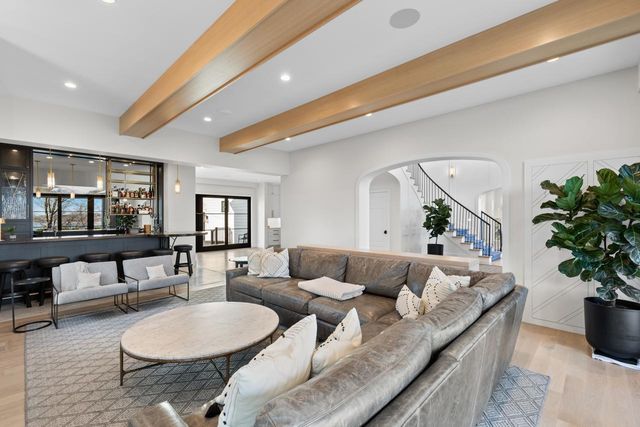 4889 E Lake Harriet Parkway, Minneapolis, MN 55419