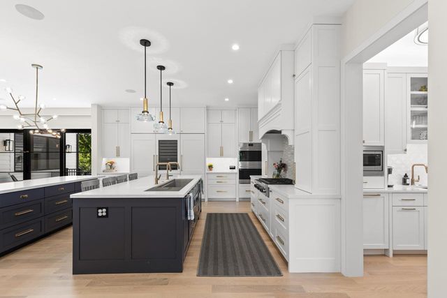 4889 E Lake Harriet Parkway, Minneapolis, MN 55419