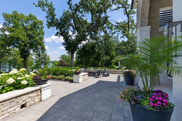 4889 E Lake Harriet Parkway, Minneapolis, MN 55419